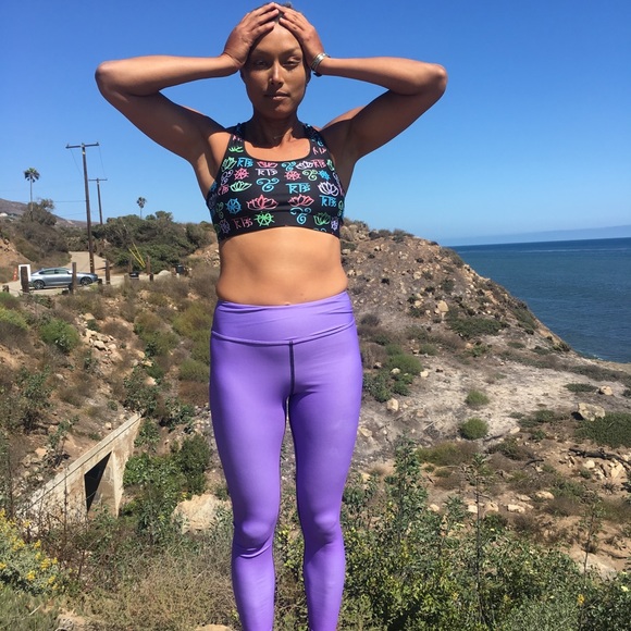 Rebel Buddha RB print sports bra - Picture 3 of 5